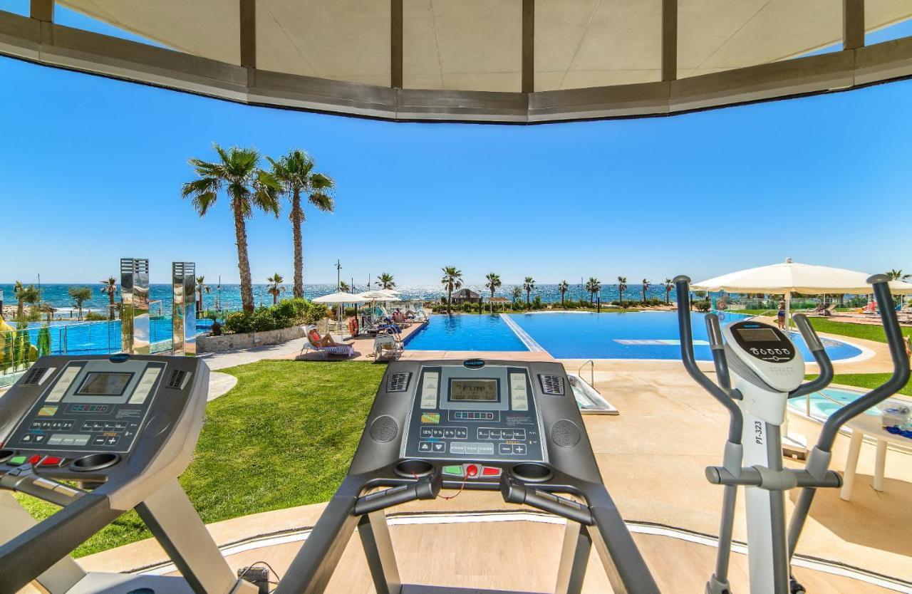 Apartamento En Sea Senses Freya Torrevieja Exterior foto